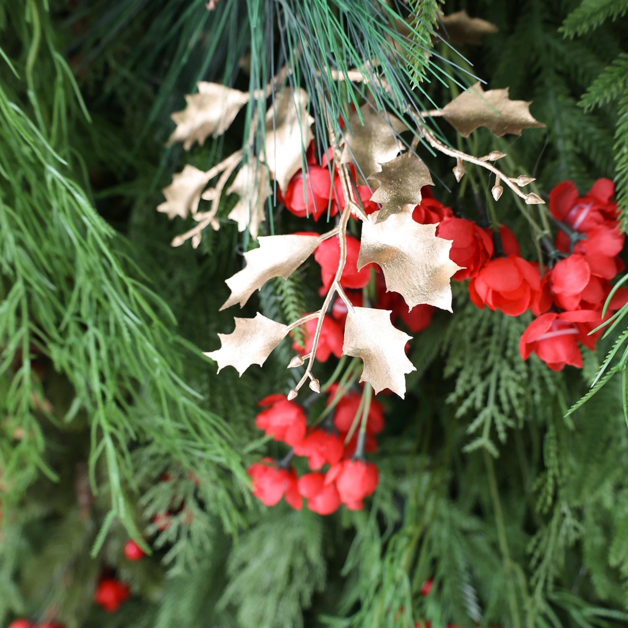 ValarFlowers Christmas Themed Floral Wall Backdrop: Festive Evergreen & Red Rose Masterpiece for Holiday Events & Decor-VF-491-2